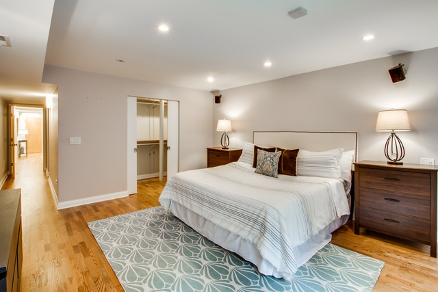 1140 W Cornelia Avenue Unit: C