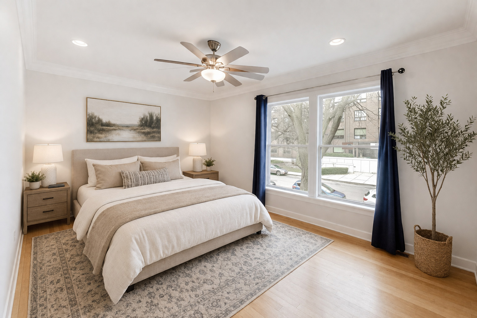 3413 S Indiana Avenue