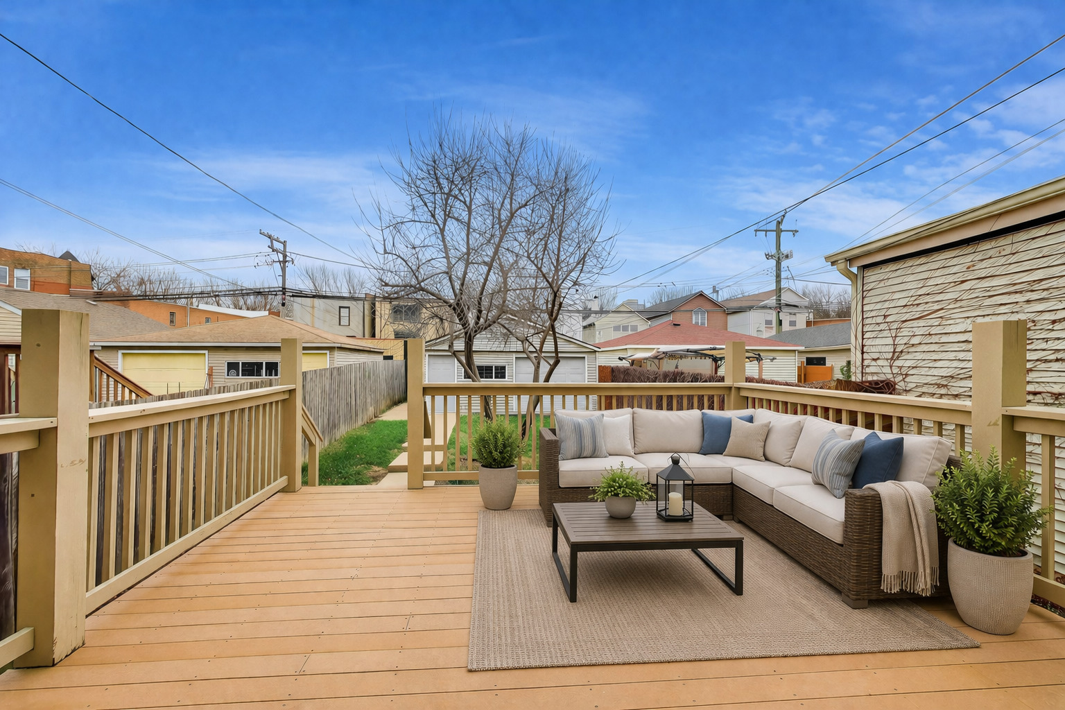 3413 S Indiana Avenue