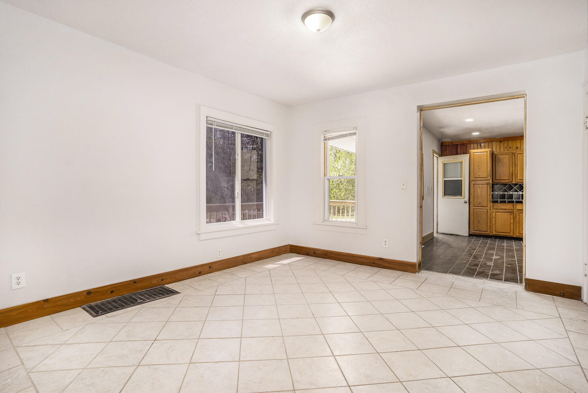 5128 Heights Ravenna Road