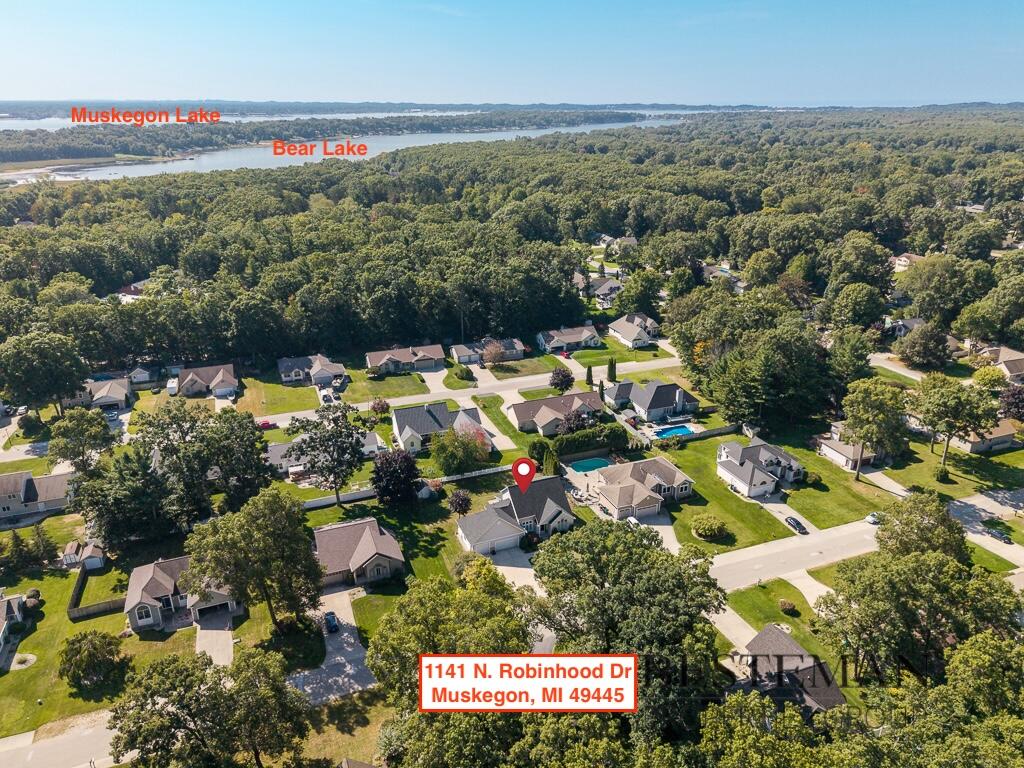 1141 N Robinhood Drive
