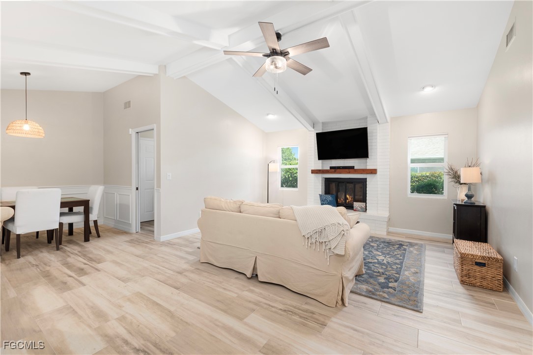 14558 Majestic Eagle CT