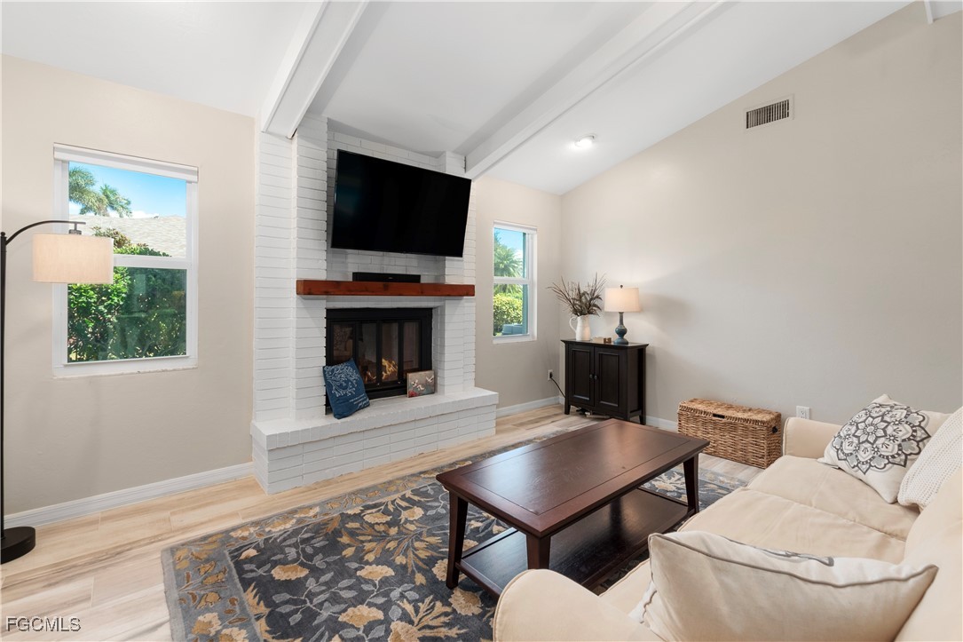 14558 Majestic Eagle CT