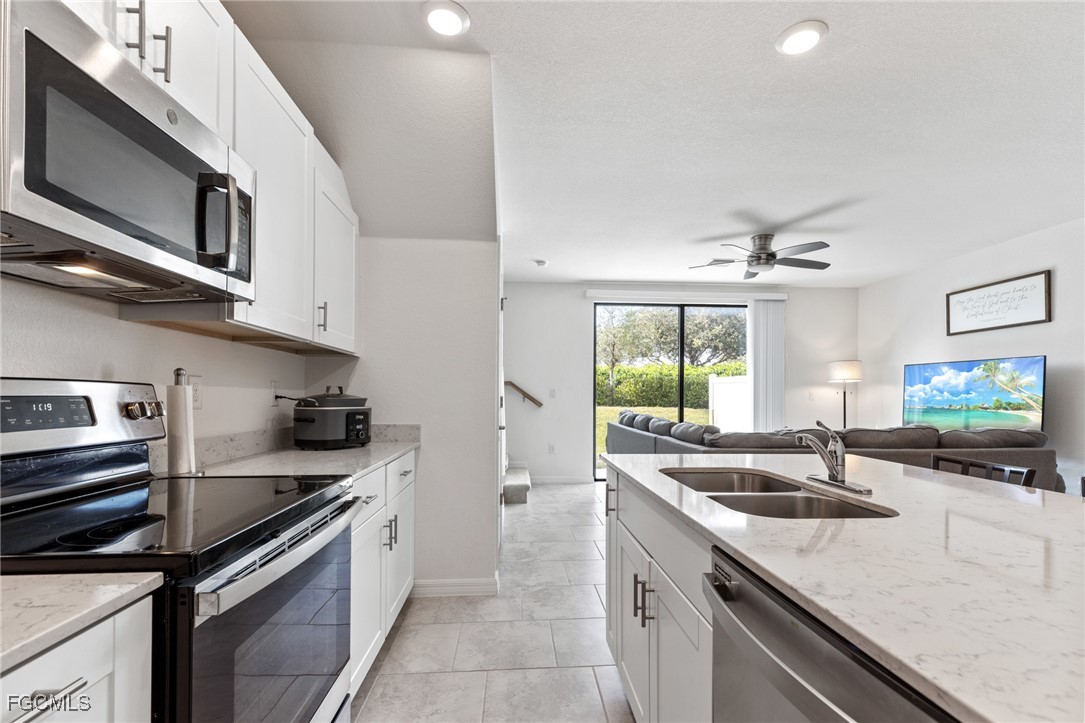 14013 Oviedo PL