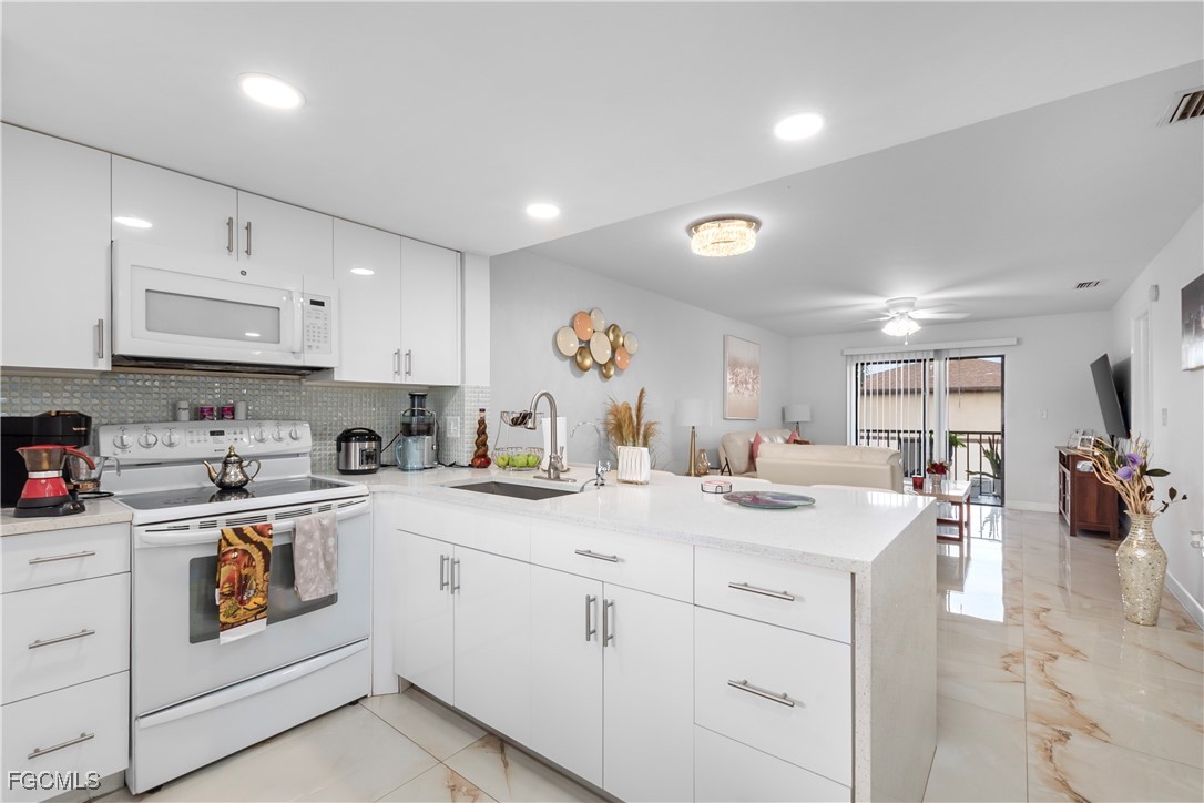 4790 S Cleveland AVE 1706