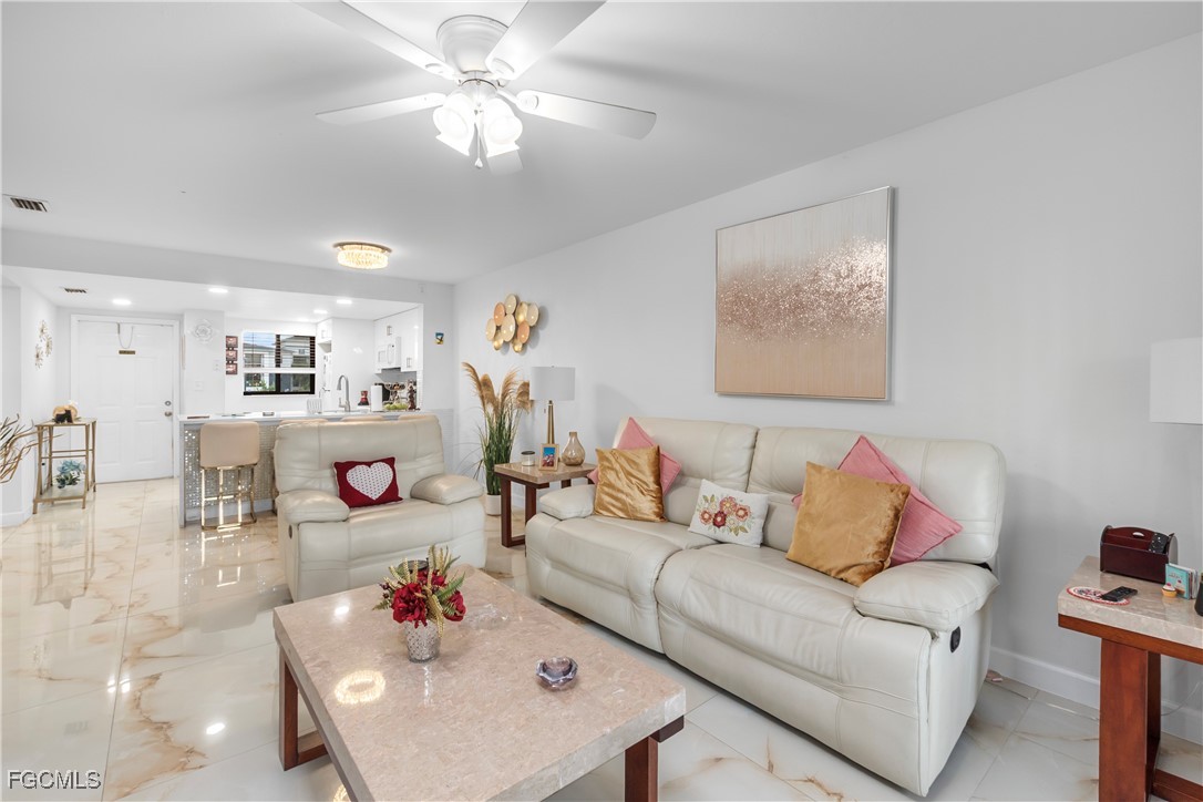 4790 S Cleveland AVE 1706