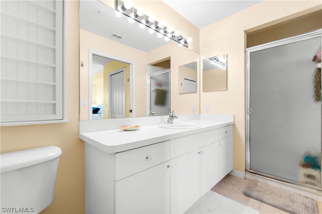 10381 Butterfly Palm DR 915