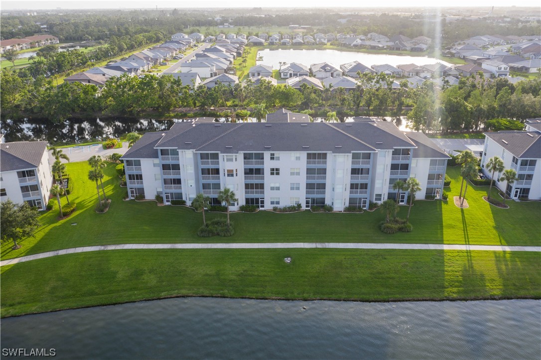 10381 Butterfly Palm DR 915