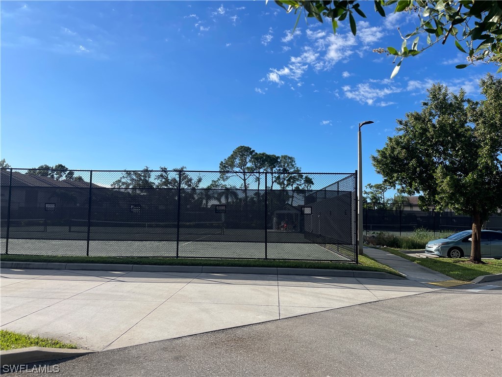 5830 Trailwinds DR 824