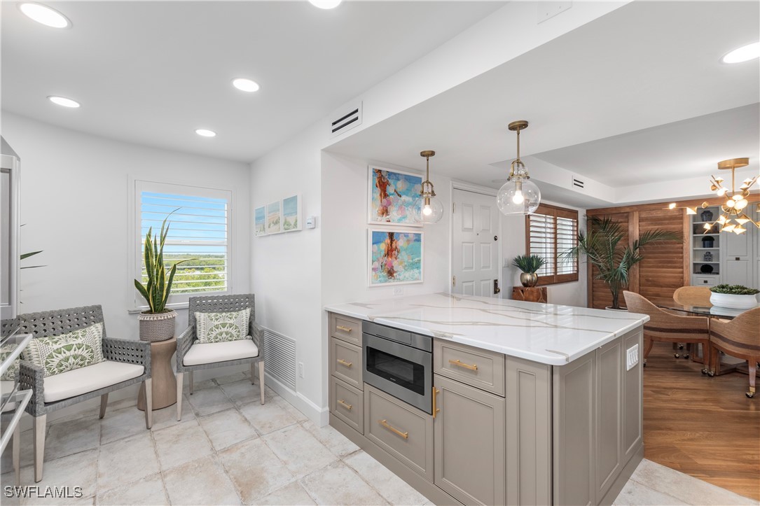 12945 Vanderbilt DR 409