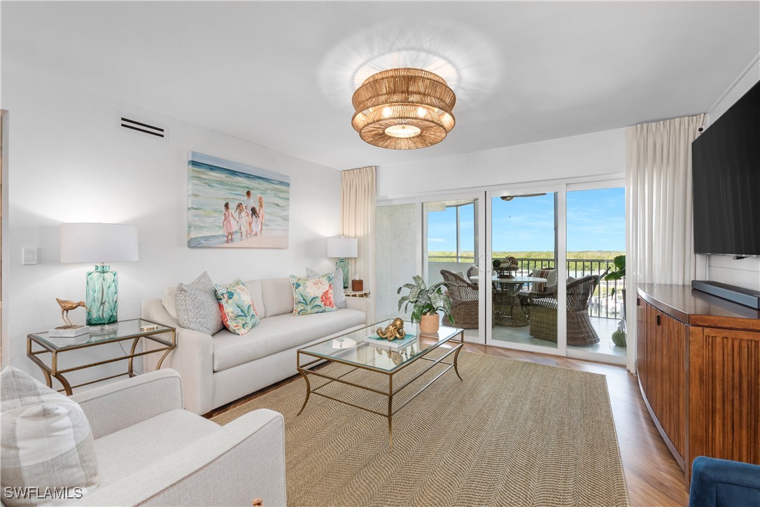 12945 Vanderbilt DR 409