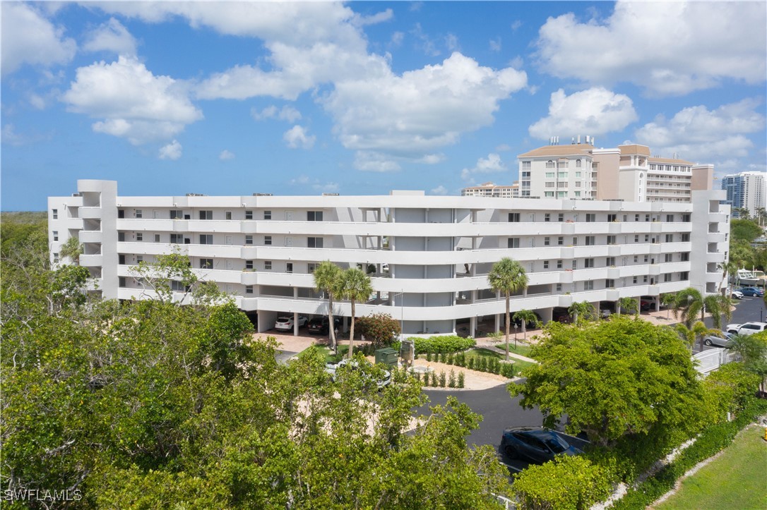 12945 Vanderbilt DR 409