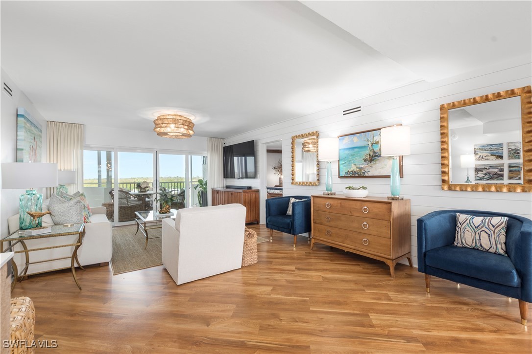 12945 Vanderbilt DR 409