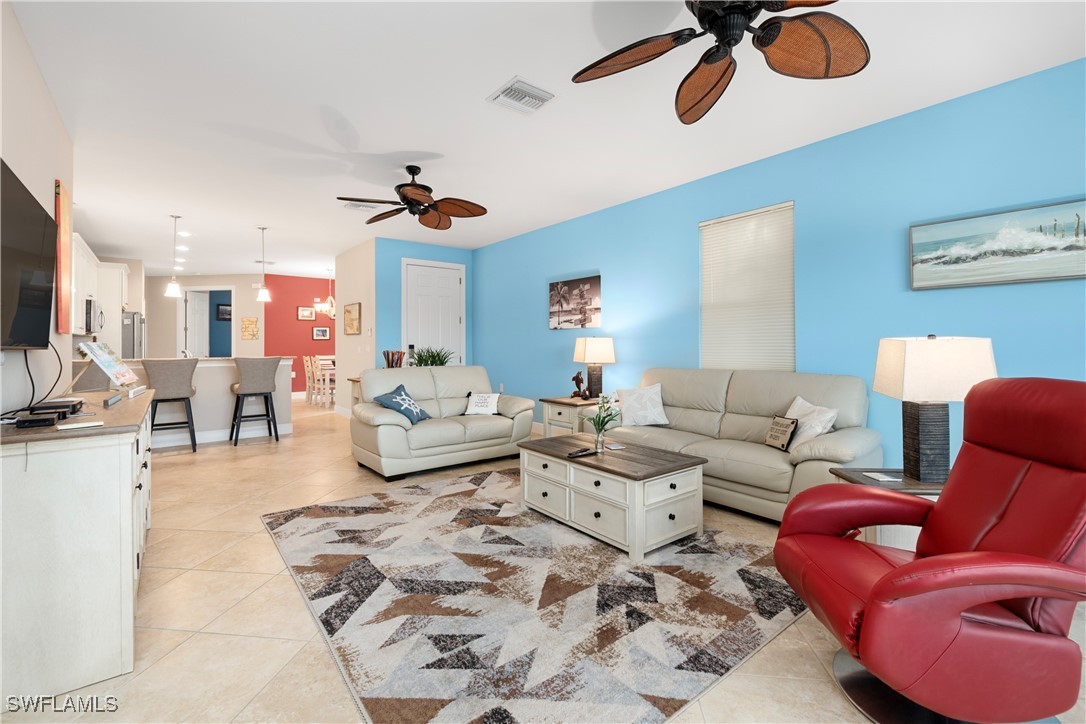 10427 Sirene WAY