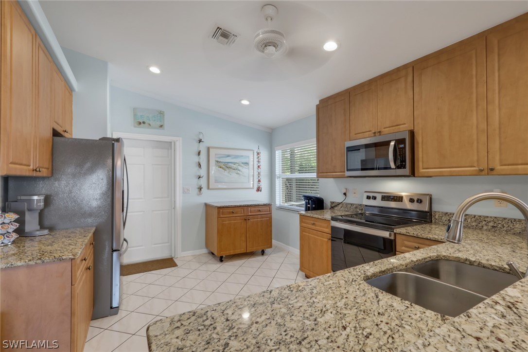 7581 Cameron CIR