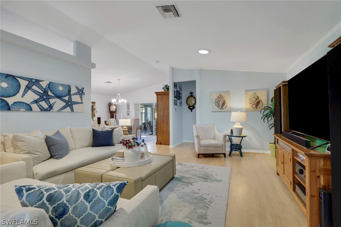 7581 Cameron CIR