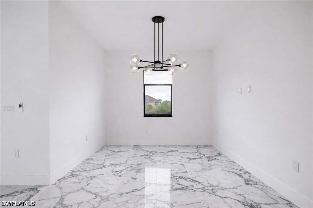 817 Frederick Reid ST E