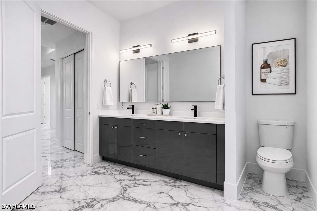 817 Frederick Reid ST E