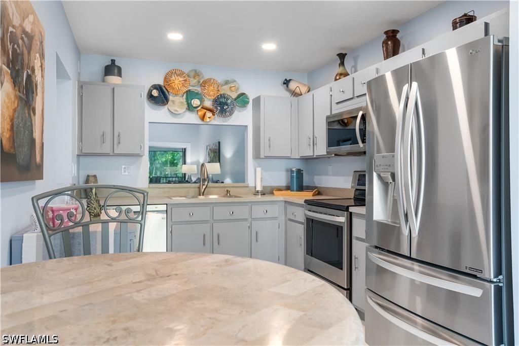 1814 Kings Lake BLVD 203