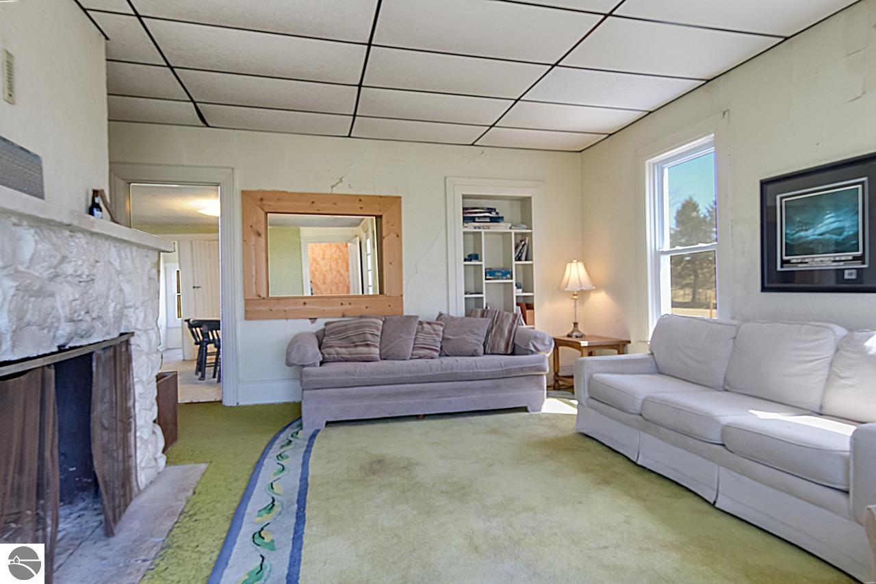 2710 Bischoff Road