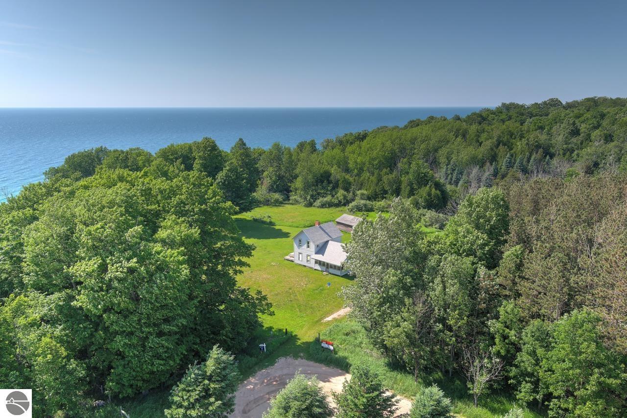 2710 Bischoff Road