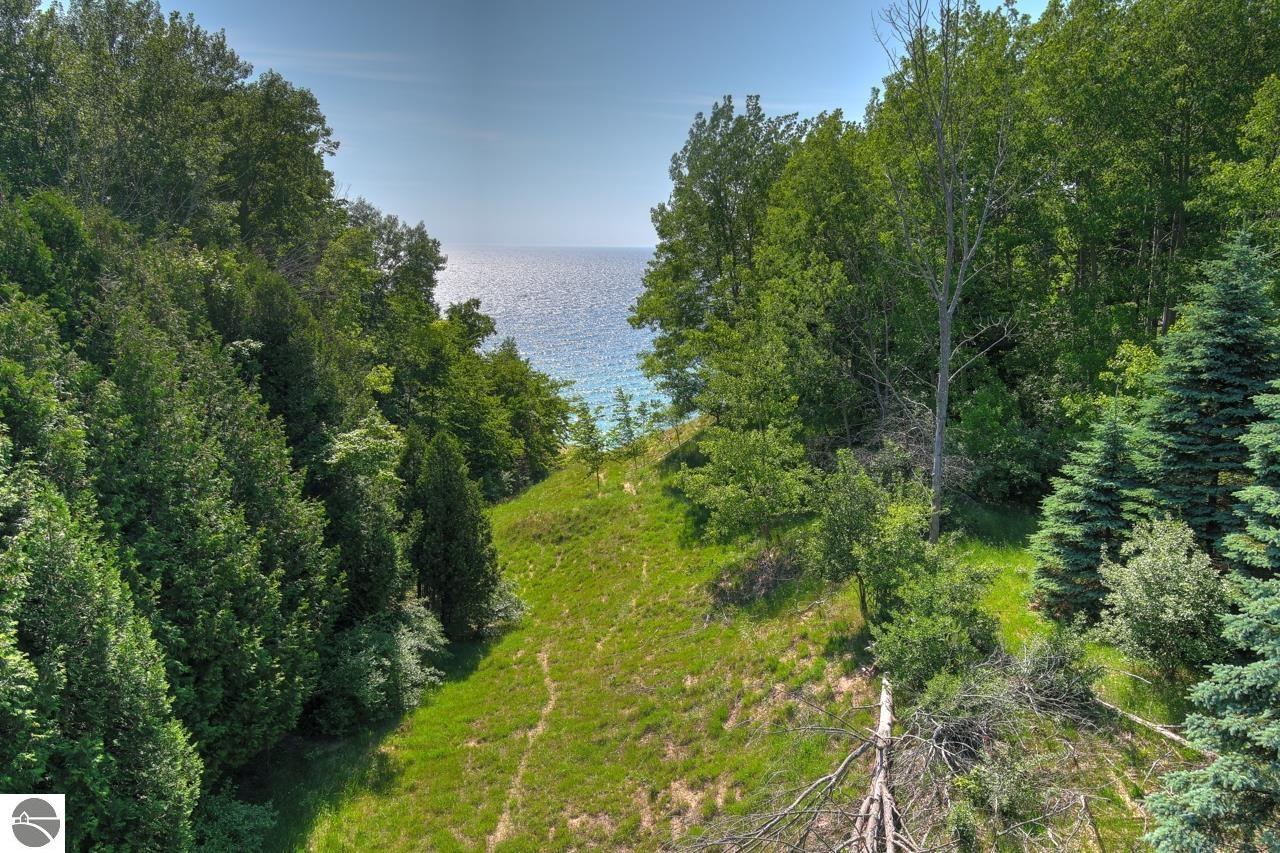 2710 Bischoff Road