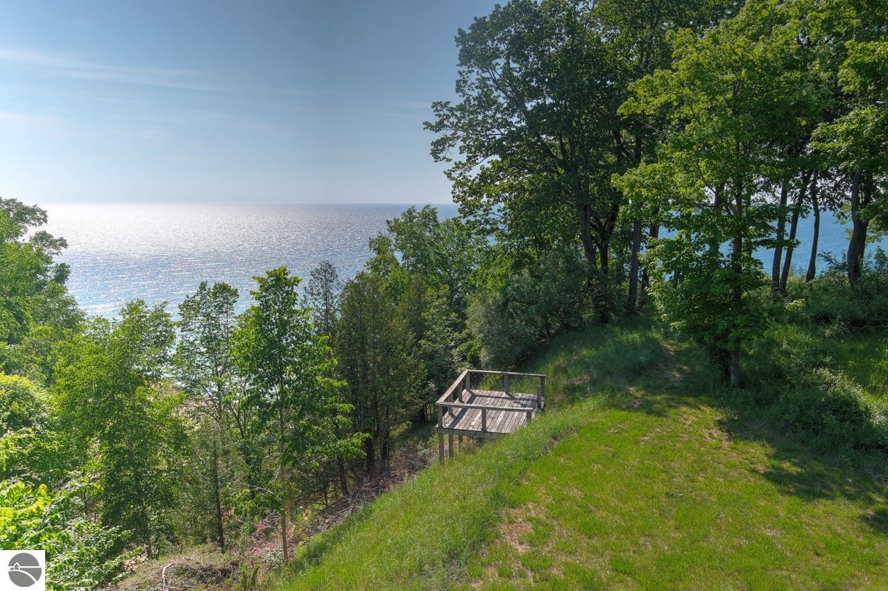 2710 Bischoff Road
