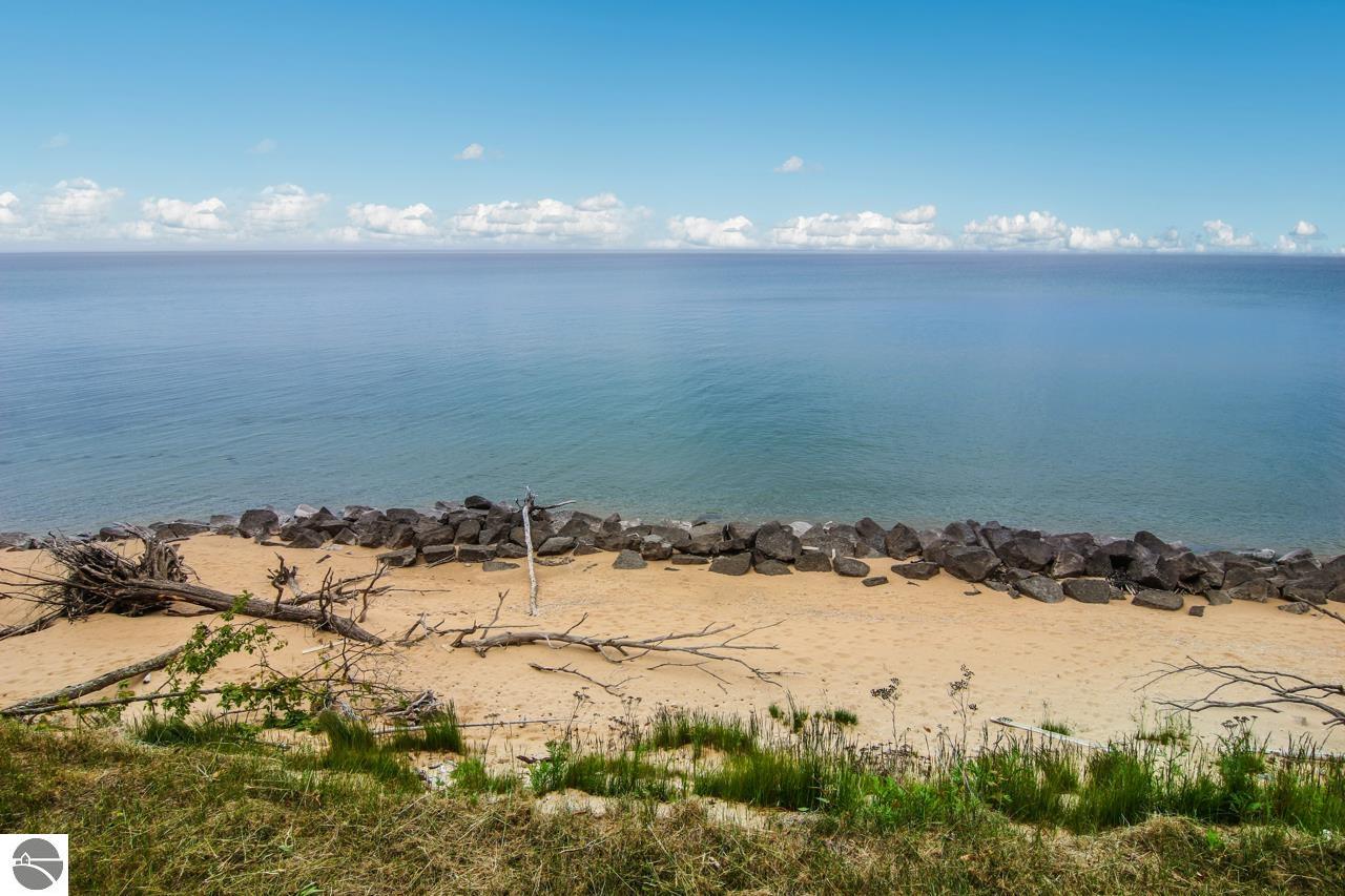 18158 Northwood Highway