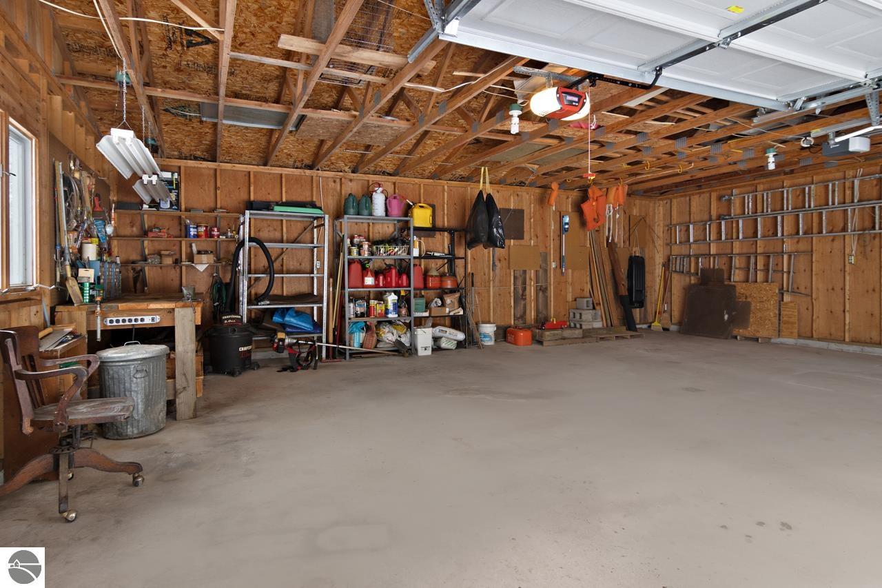 1056 Taquaka Road
