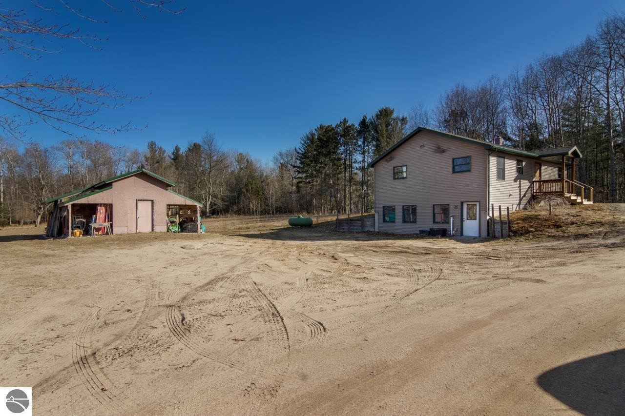 10536 Ryan Road