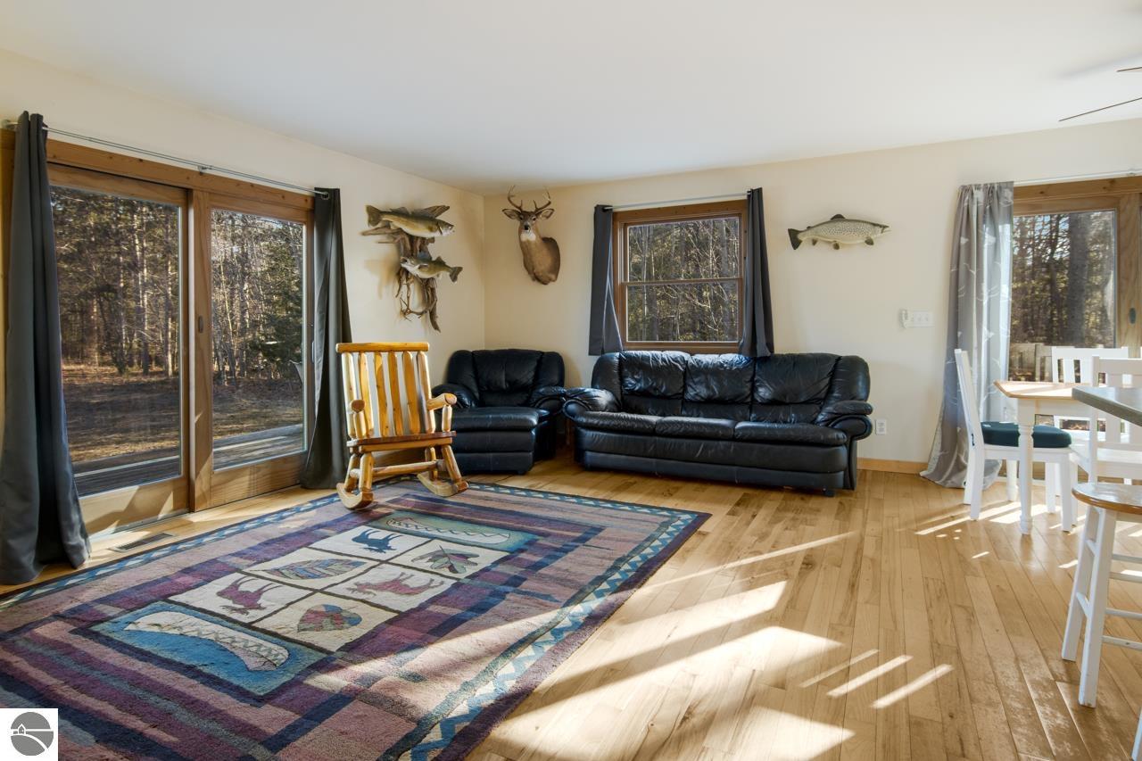 10536 Ryan Road