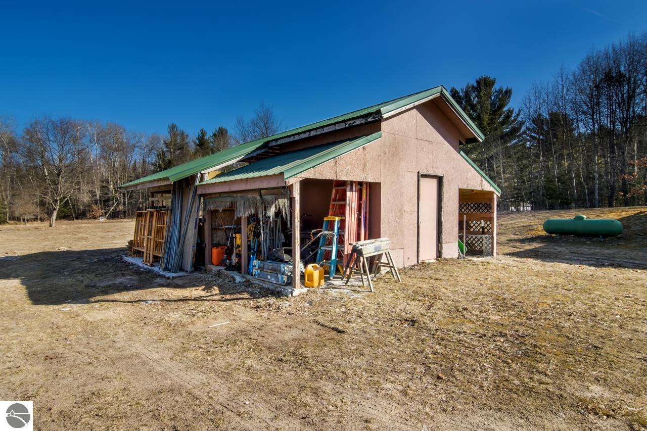 10536 Ryan Road