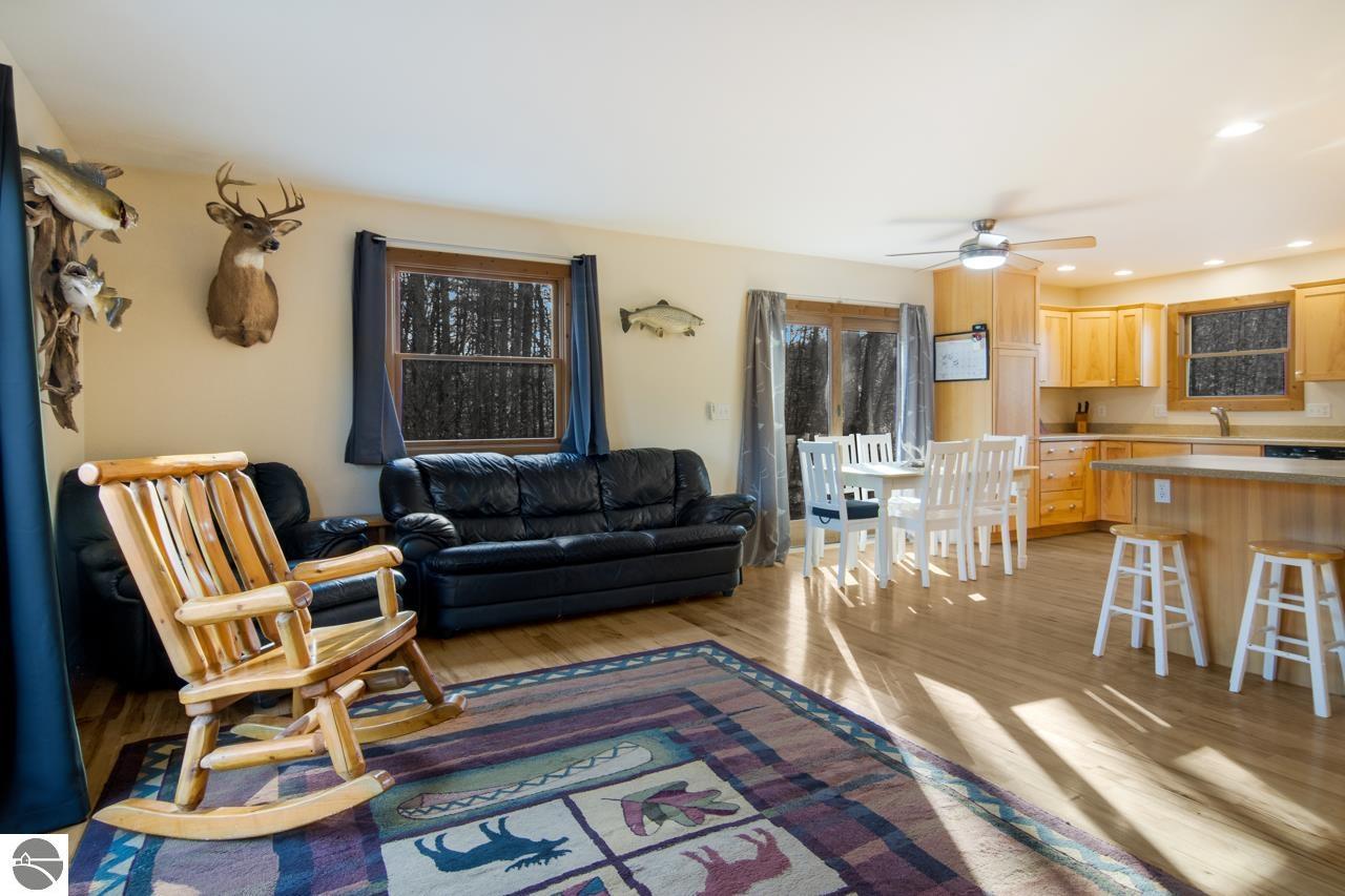 10536 Ryan Road