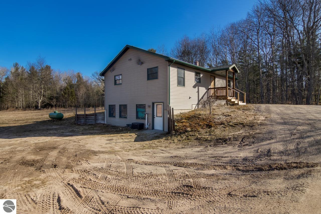 10536 Ryan Road