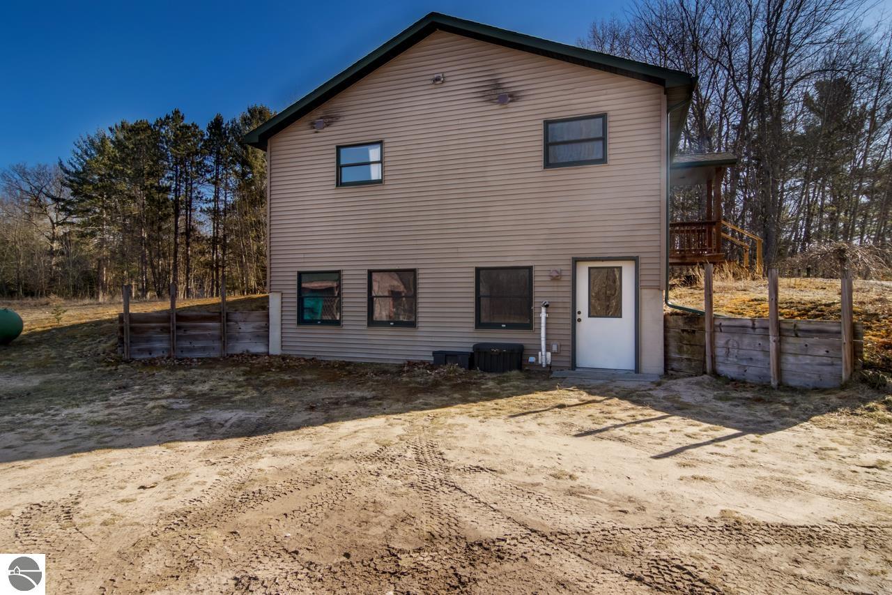 10536 Ryan Road