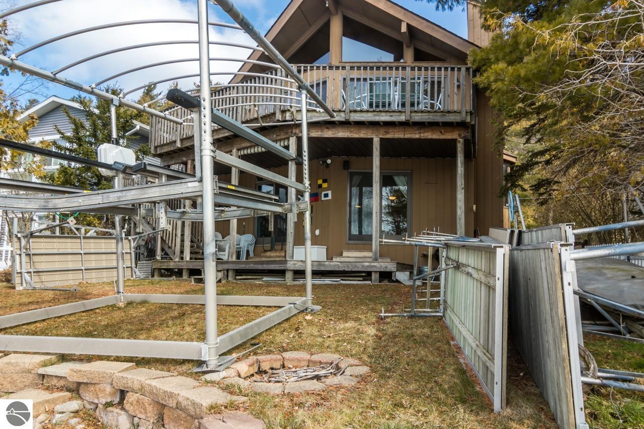 7195 Crystal Drive