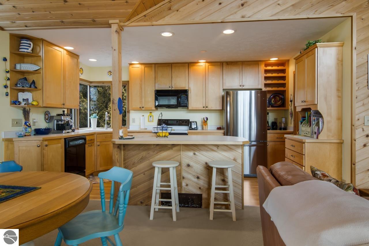 7195 Crystal Drive