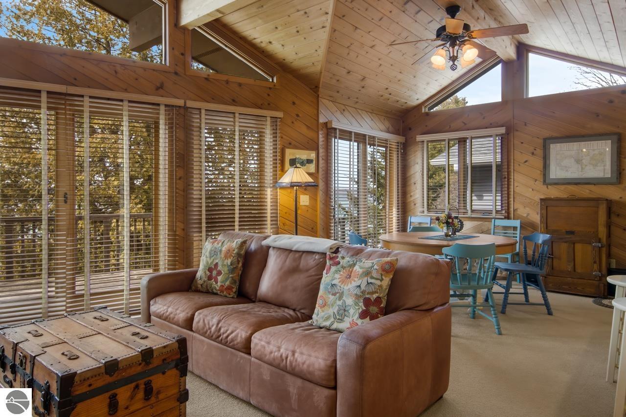7195 Crystal Drive