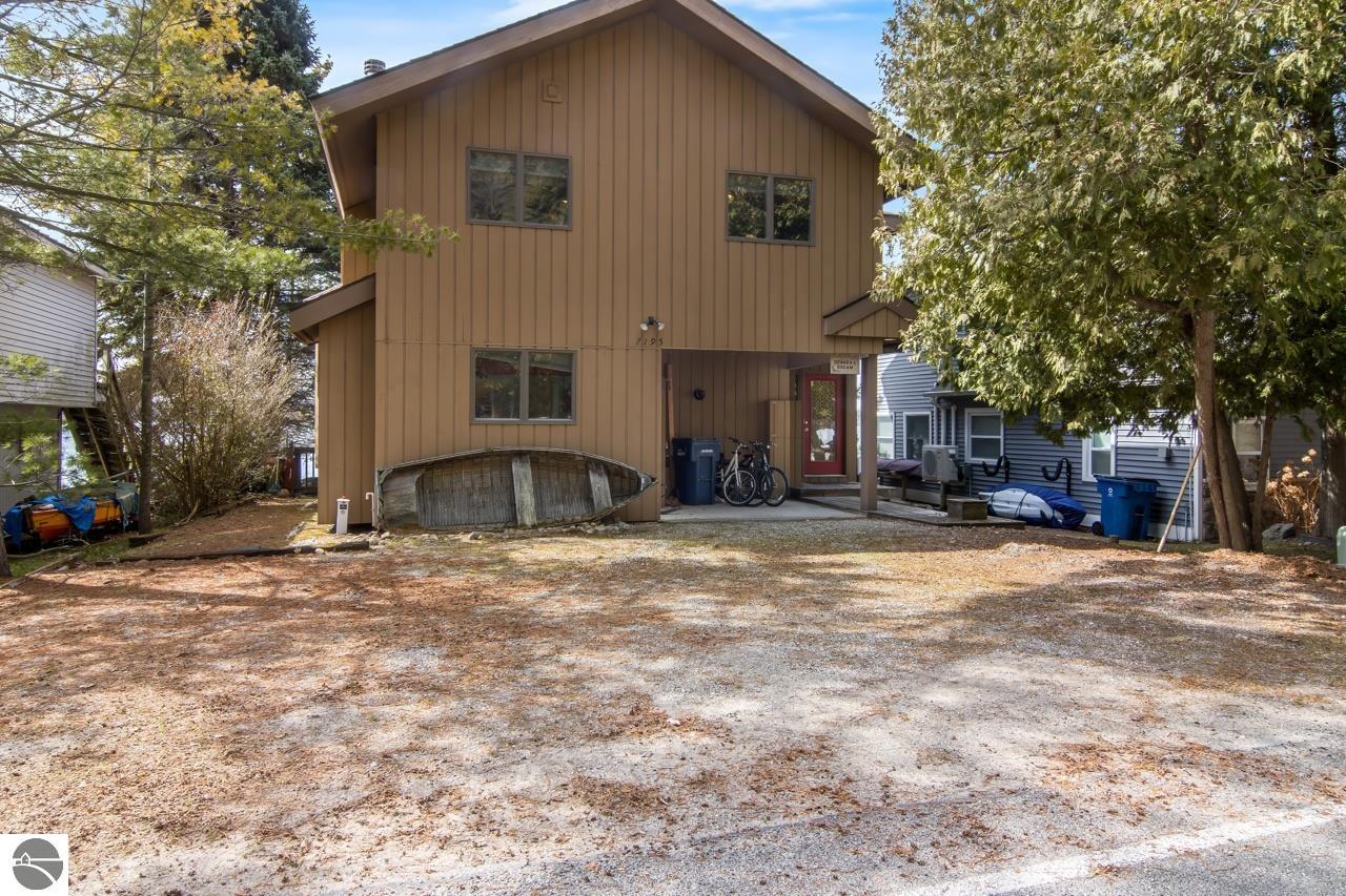 7195 Crystal Drive