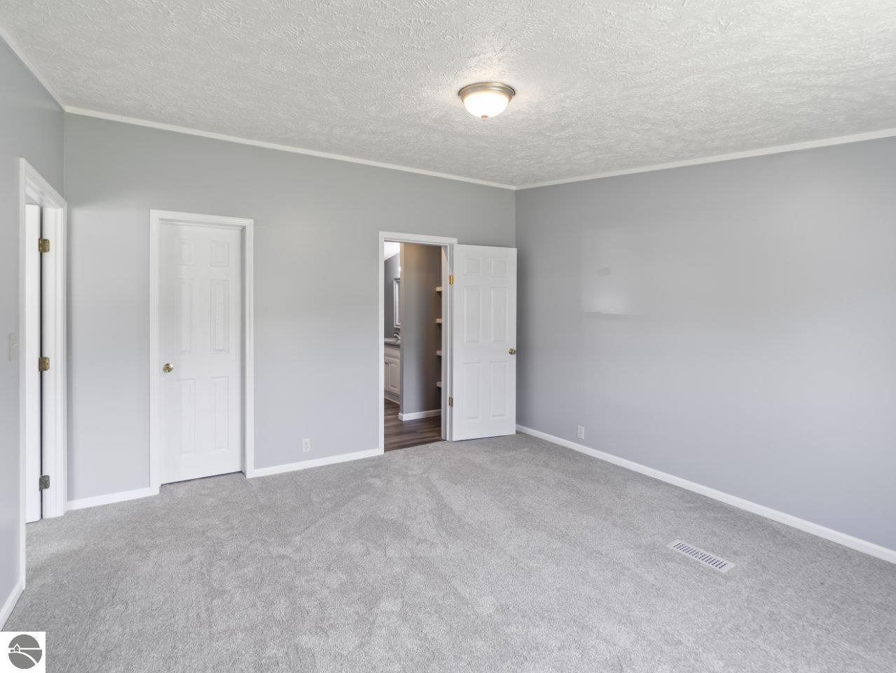 923 Hall Avenue