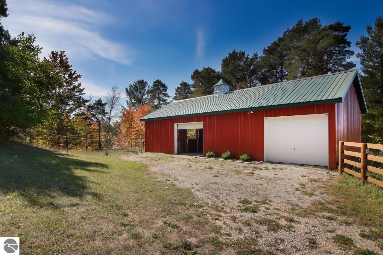 8043 Cherry Lane