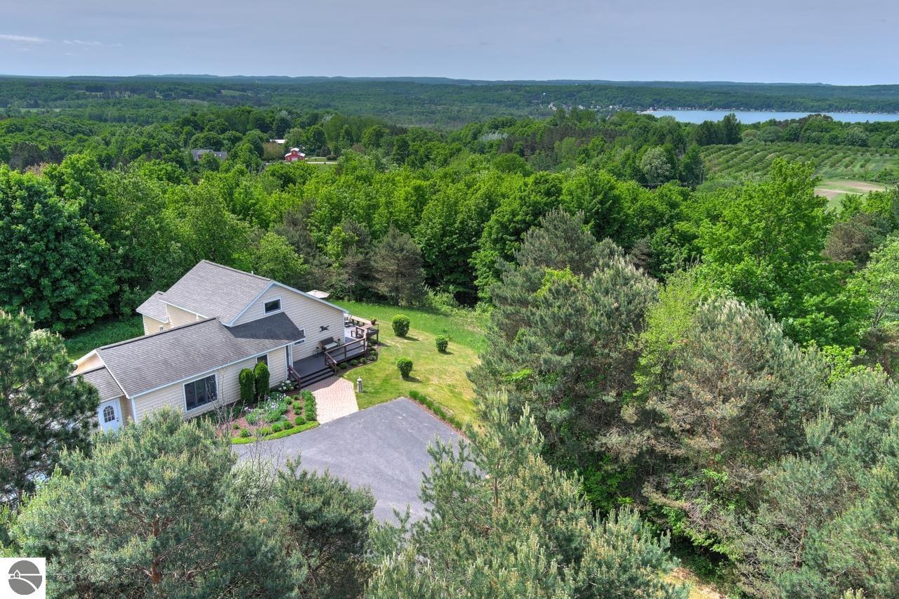 8043 Cherry Lane