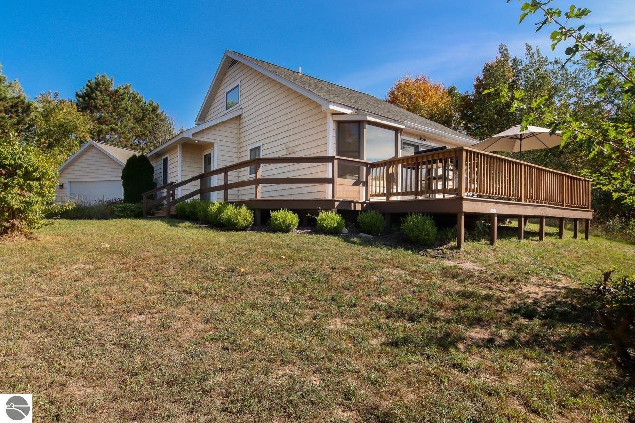 8043 Cherry Lane