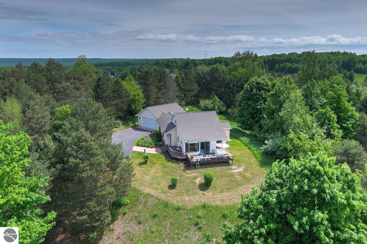 8043 Cherry Lane