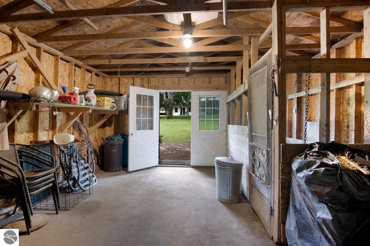8613 Anderson Road