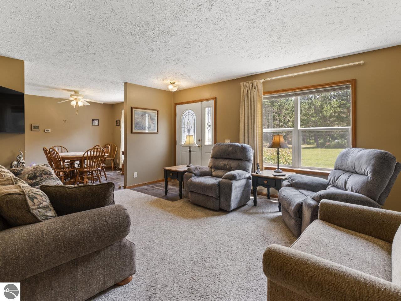 2770 Mohawk Trace