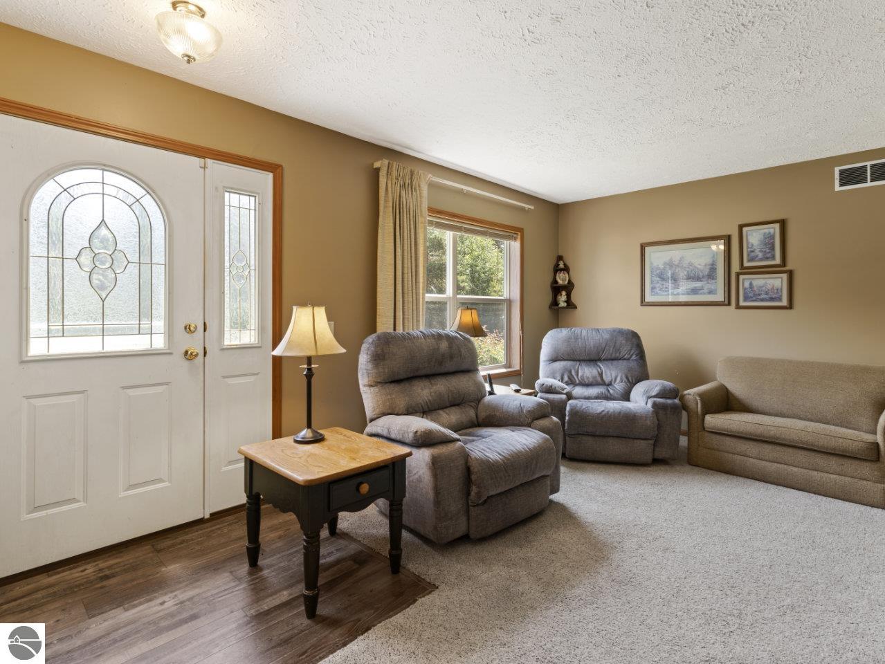 2770 Mohawk Trace