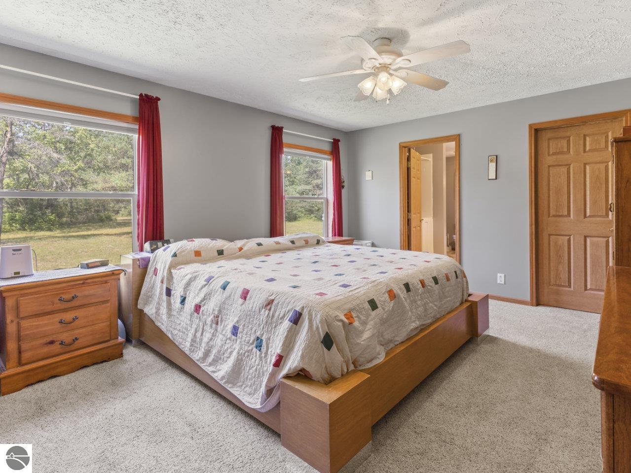2770 Mohawk Trace