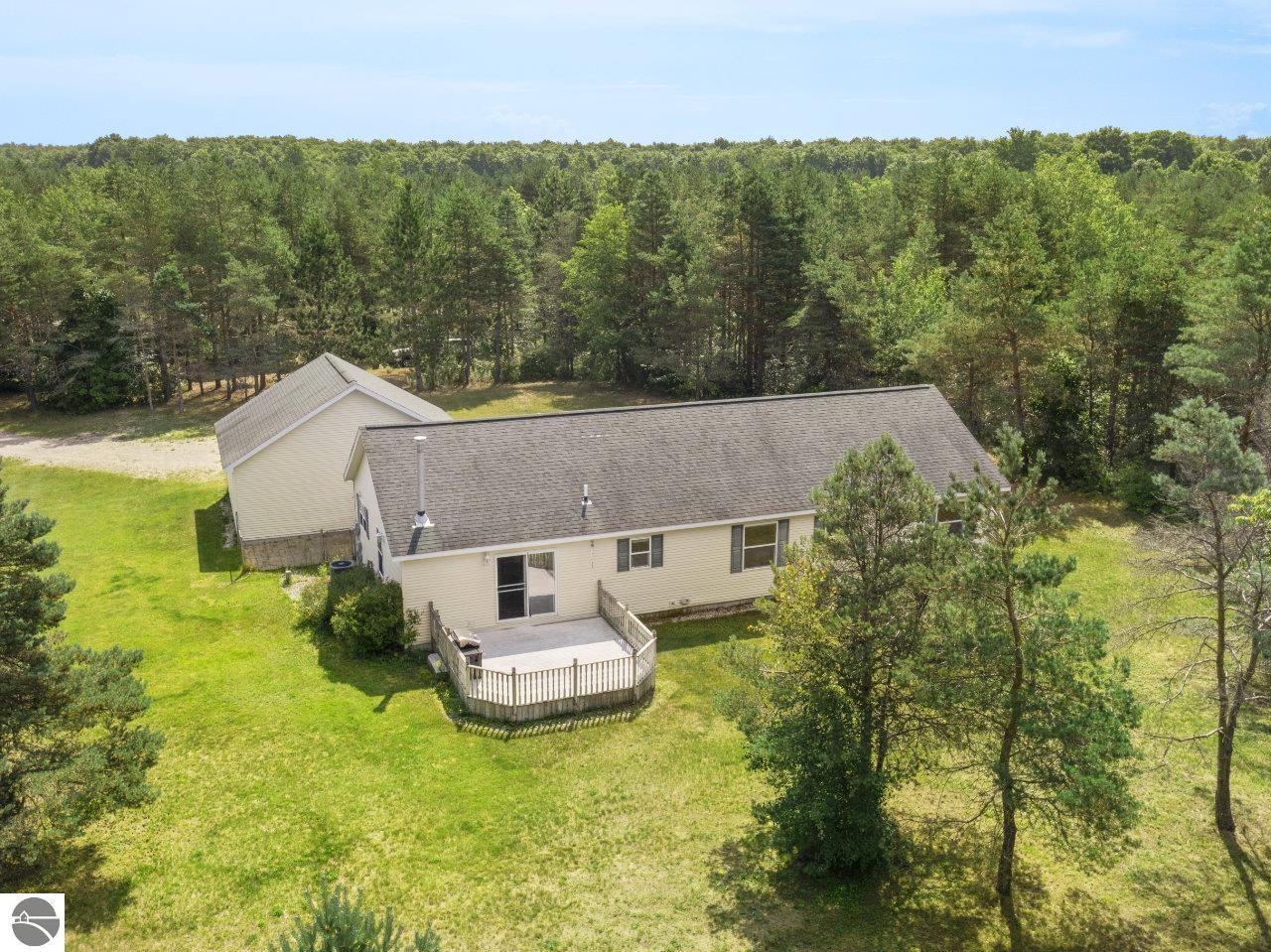 2770 Mohawk Trace