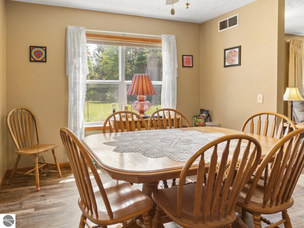 2770 Mohawk Trace